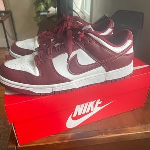 Nike Dunk Team Read Size 9.5 + free cream laces from Lace Lab